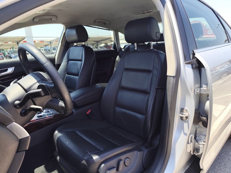 Audi A6 2004, foto 16