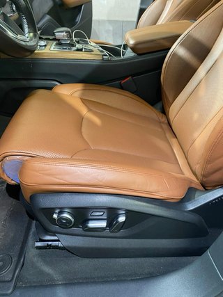 Reparación y restauración de interiores de coche