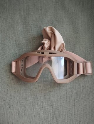 AIRSOFT. FUNDA, GAFAS Y RODILLERAS