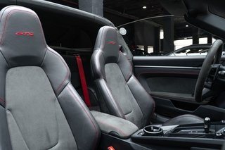 Porsche 911 Targa 4 GTS