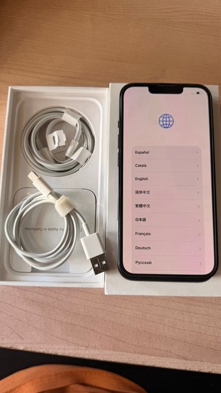 iPhone 14 midnight + 2 Carcasas One Piece