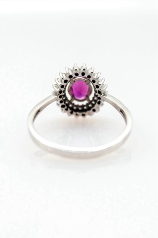 Anillo Oro Blanco 18k Rubí y Circonitas