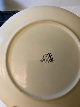Juego de 4 platos beige Ikea
