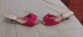 Zapatos de tacón beige/rosa talla 38