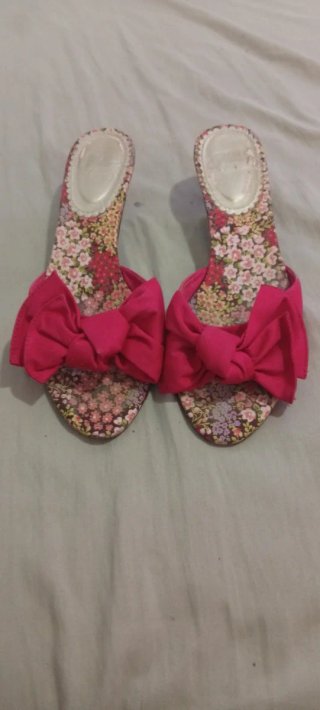 Zapatos de tacón beige/rosa talla 38