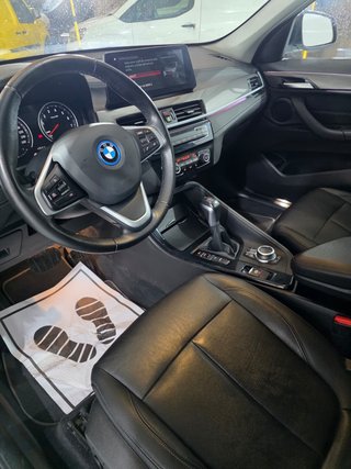 BMW X1 xDrive25e