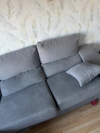 Sofá cheslong gris tela