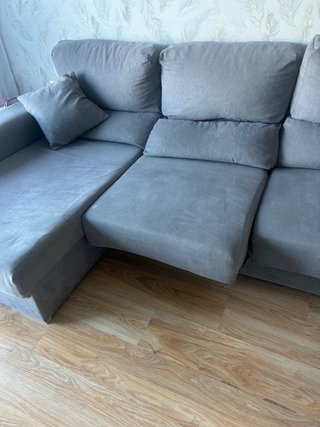 Sofá cheslong gris tela