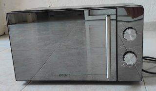 Microondas KOENIC