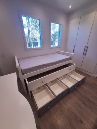 Habitación juvenil madera maciza