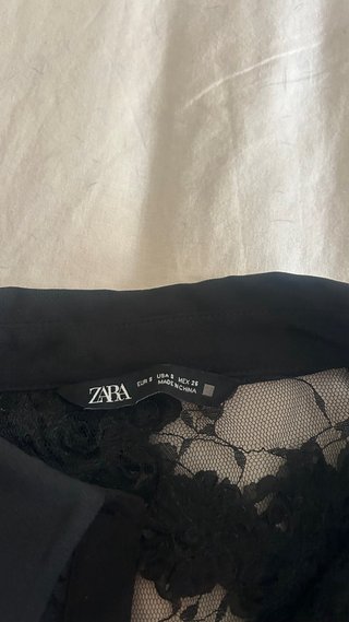 Camisa Zara Transparencias Flores Negra Talla S