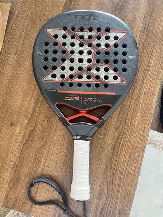 Pala Padel NOX LUXURY GENIUS 18K