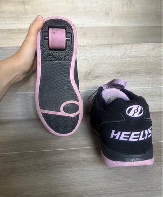 Zapatillas con ruedas Heelys negras y rosas