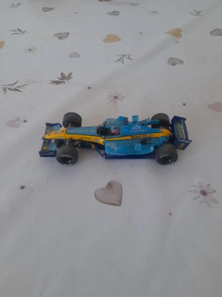 Coche de juguete Renault R-24 Hornby