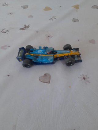 Coche de juguete Renault R-24 Hornby