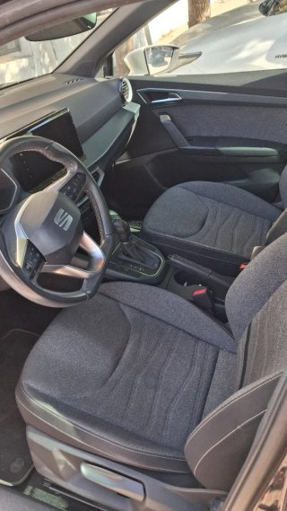 SEAT Arona 2023