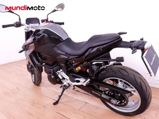 BMW F 900 R