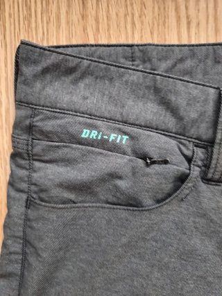 Bermuda Nike SB Dri-Fit Gris Talla M