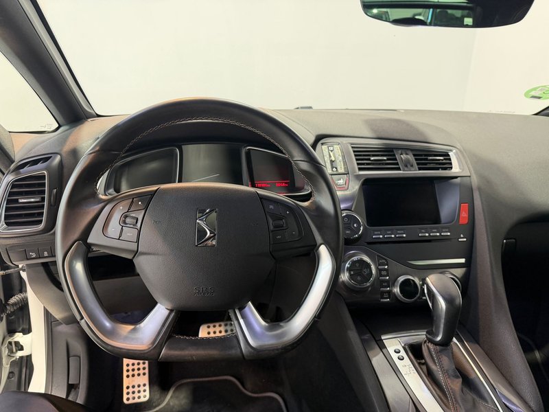 DS DS5 1.6 BlueHDI S&S Desire 2018, foto 9