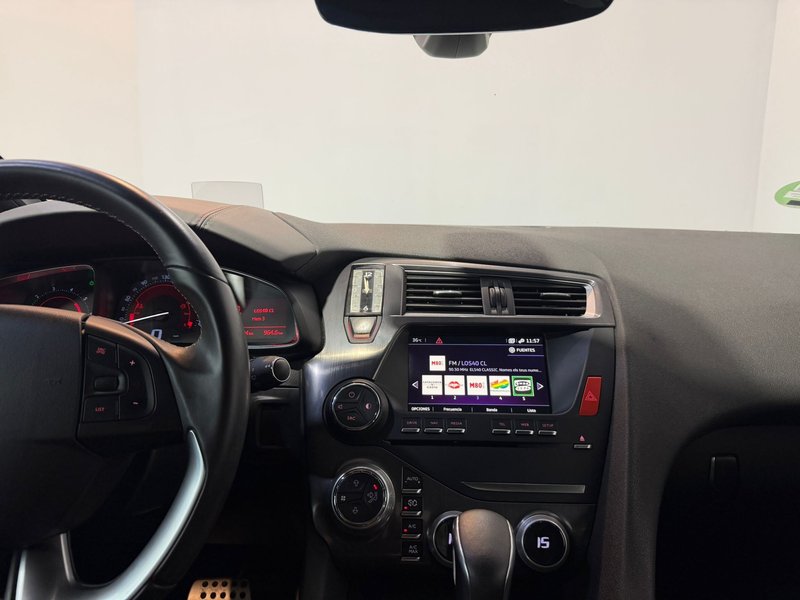 DS DS5 1.6 BlueHDI S&S Desire 2018, foto 13