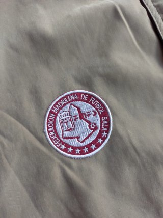 Chaqueta/Cazadora John Smith Beige. Futbol Madrid