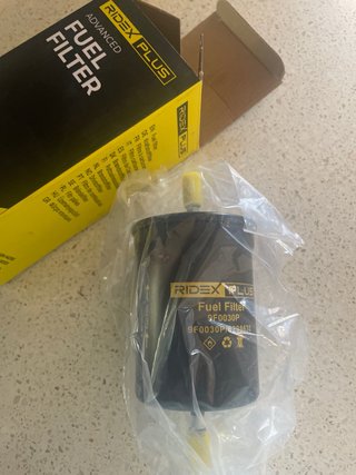 Filtro Aceite Bosch P 3314 + Filtro Gasolina Ridex