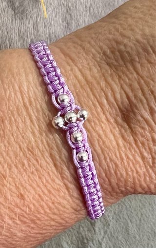 Pulsera macramé cruz