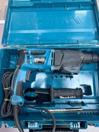 Taladro Electrico Makita HR2300