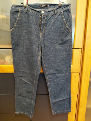 Pantalón corsario vaquero L33
