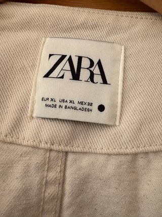 Cazadora Zara Beige