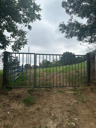 Porton hierro 3.50 x 1.40 m