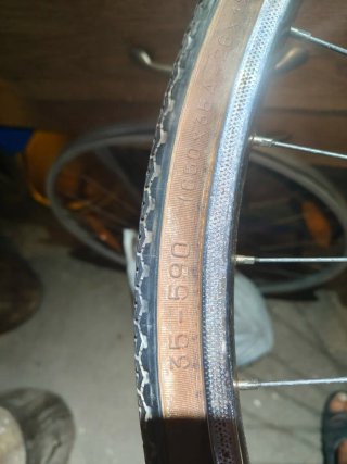 Rueda trasera bici antigua