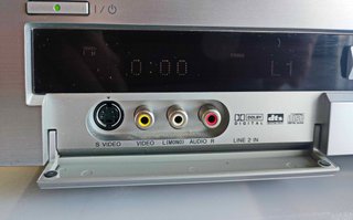 Reproductor y Grabador DVD Sony RDR-GX3