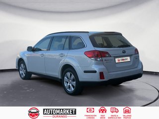 Subaru Outback 2010