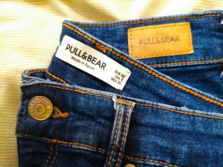 Vaqueros pitillo Pull&Bear T40