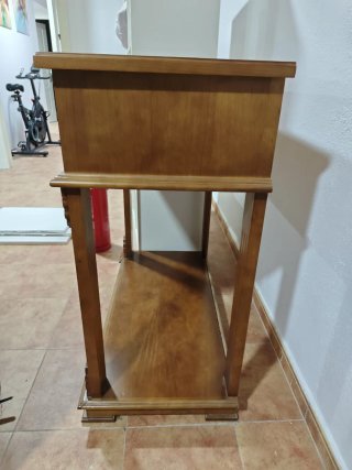 Mueble recibidor de madera