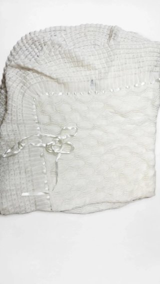 Toquilla bebé blanca