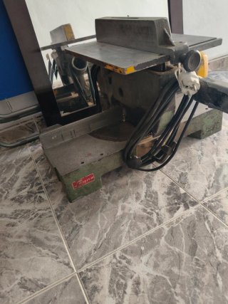 Ingletadora Legna 300mm con mesa