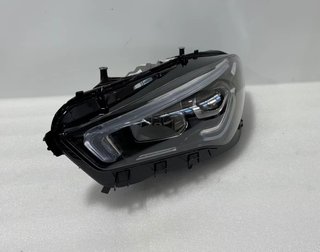 Piloto Mercedes Benz CLA W118 2020-2023