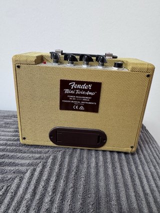Mini Amplificador Guitarra Eléctrica