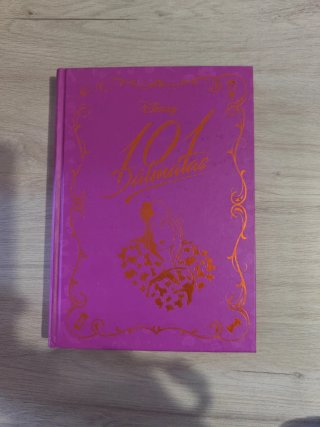 Novela Disney 101 Dálmatas edición Salvat