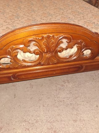Dormitorio antiguo madera maciza