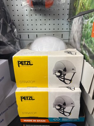 Casco Petzl Strato
