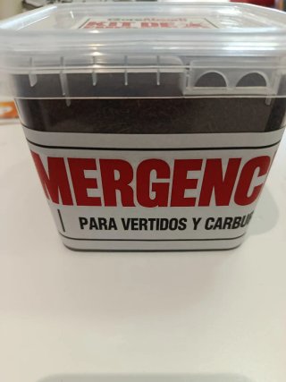 Kit Emergencia Vertidos y Carburantes CoreAbsorb