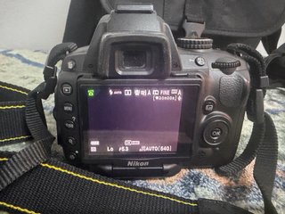 CAMARA NIKON D5000