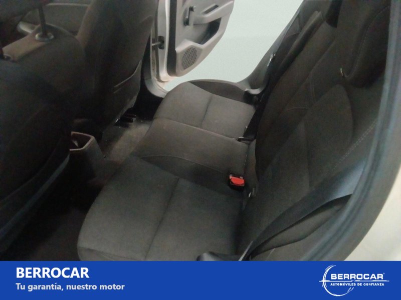 Renault Clio 2023, foto 9