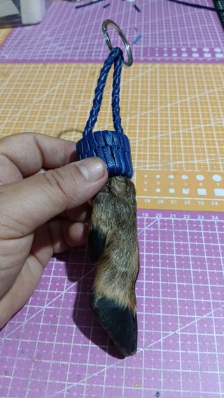 Llavero de pezuña artesanal