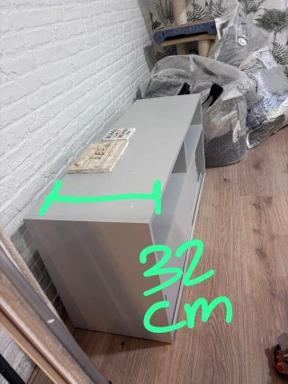 Mueble bajo salón gris