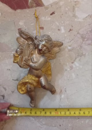 Angioletto dorato con arpa