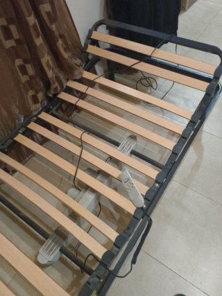 Cama articulada metal y madera